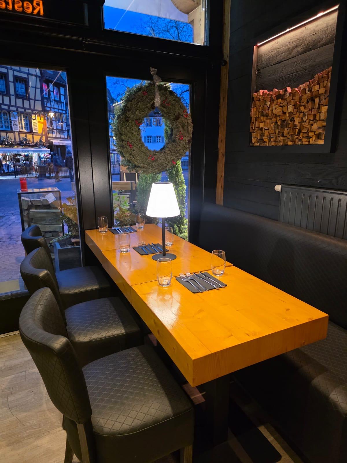 Restaurant alsacien chaleureux et moderne dans le centre ville de Colmar Colmar